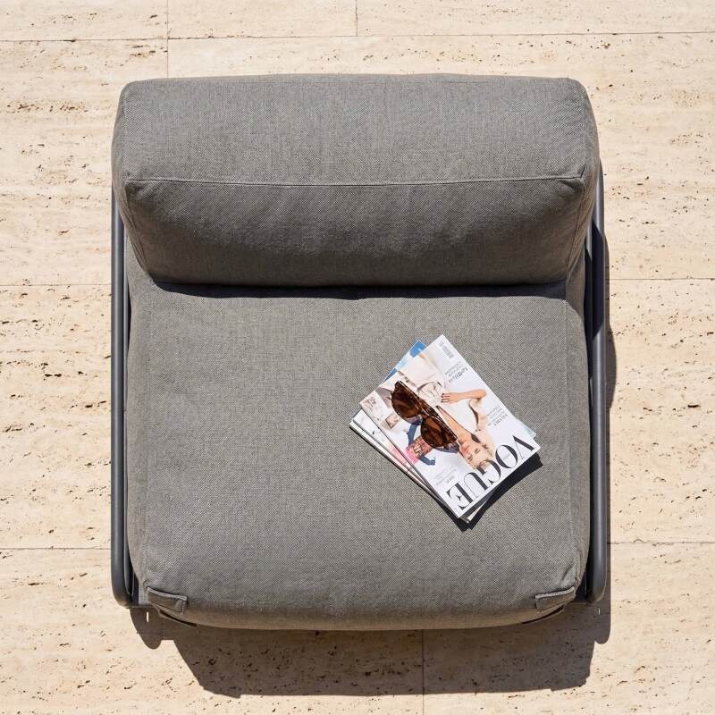 Chauffeuse pour salon de jardin modulable avec structure (3/7)