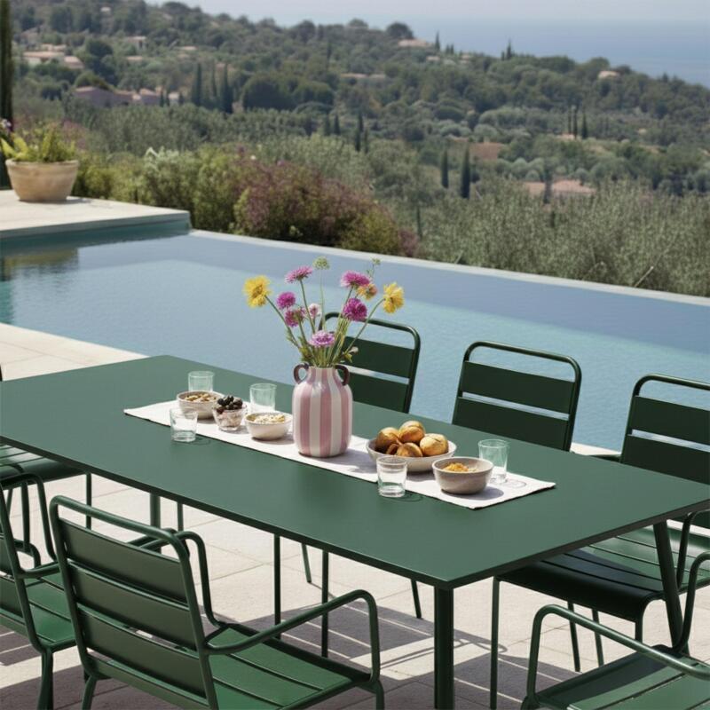 Table de jardin en métal 180x90 cm et 8 chaises avec accoudoirs