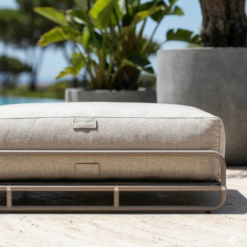 Méridienne pour salon de jardin modulable avec structure (2/6)