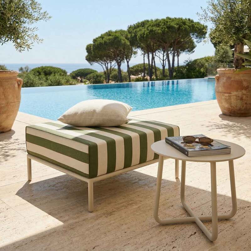 Pouf rayé pour salon de jardin modulable
