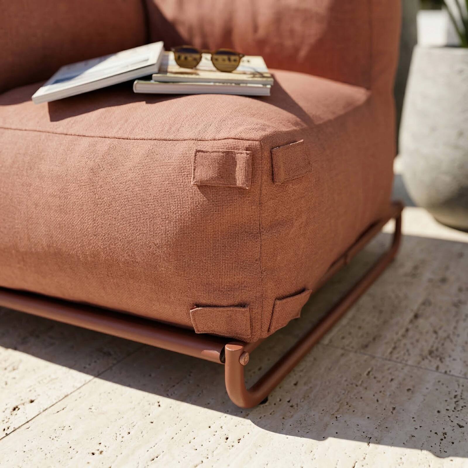 Fauteuil d'angle pour salon de jardin modulable avec structure