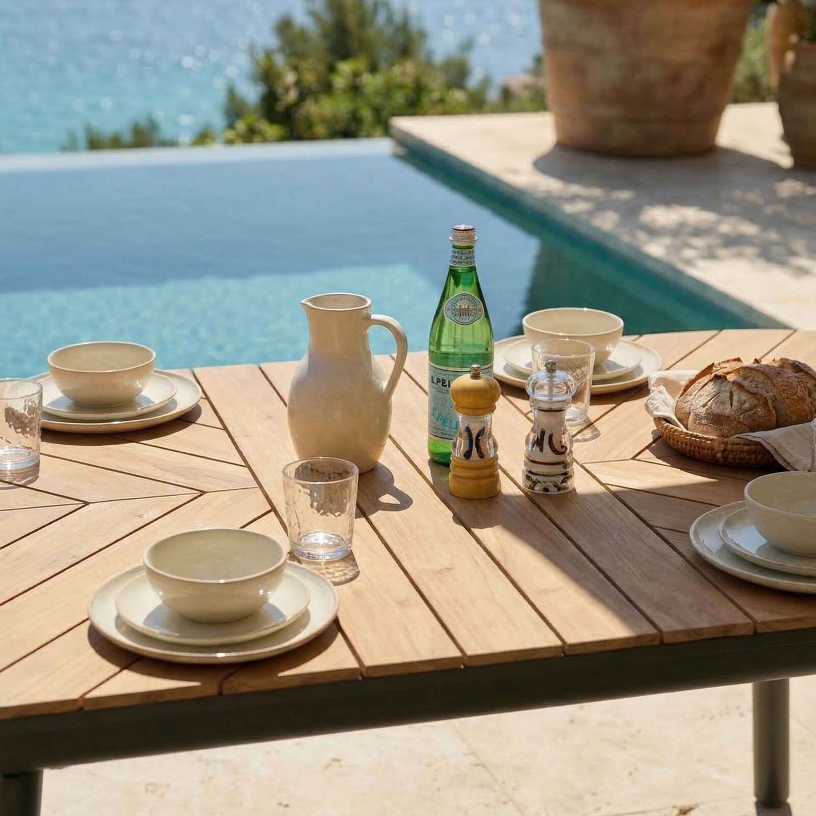 Table de jardin extensible effet bois en aluminium et polywood 8 à 10 personnes 180/220x100 cm