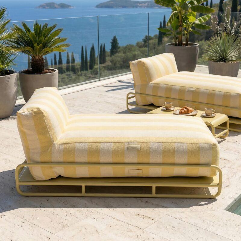 Salon de jardin modulable 2 places avec structure, 2 méridiennes rayées et table basse (4/7)