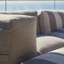 Salon de jardin modulable rayé 4 places avec 1 chauffeuse, 2 fauteuils d'angle et 1 pouf