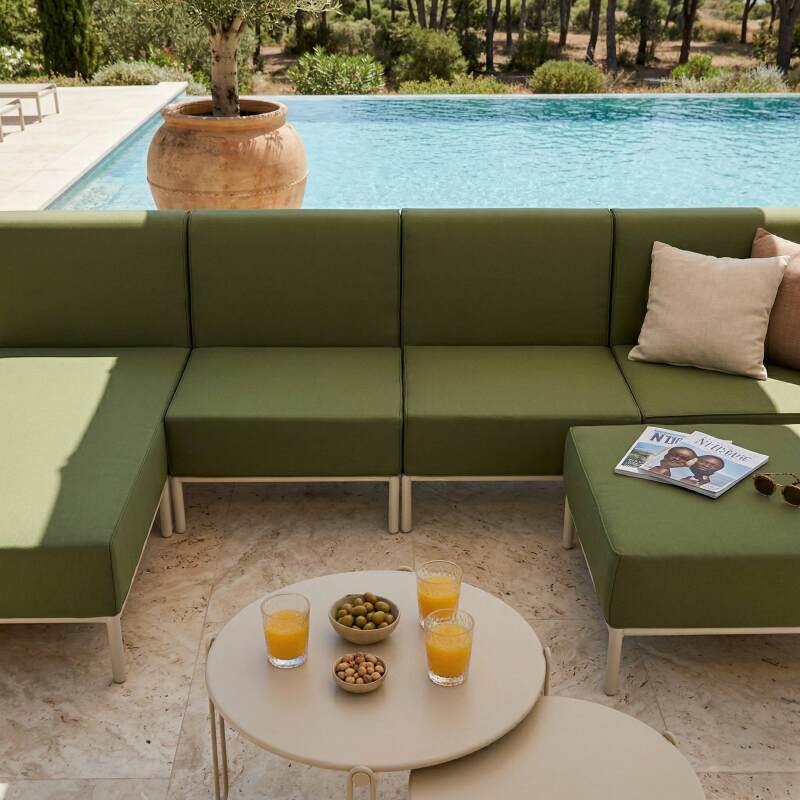 Salon de jardin modulable 5 places avec 2 chauffeuses, 1 fauteuil d'angle, 1 méridienne et 1 pouf (2/7)