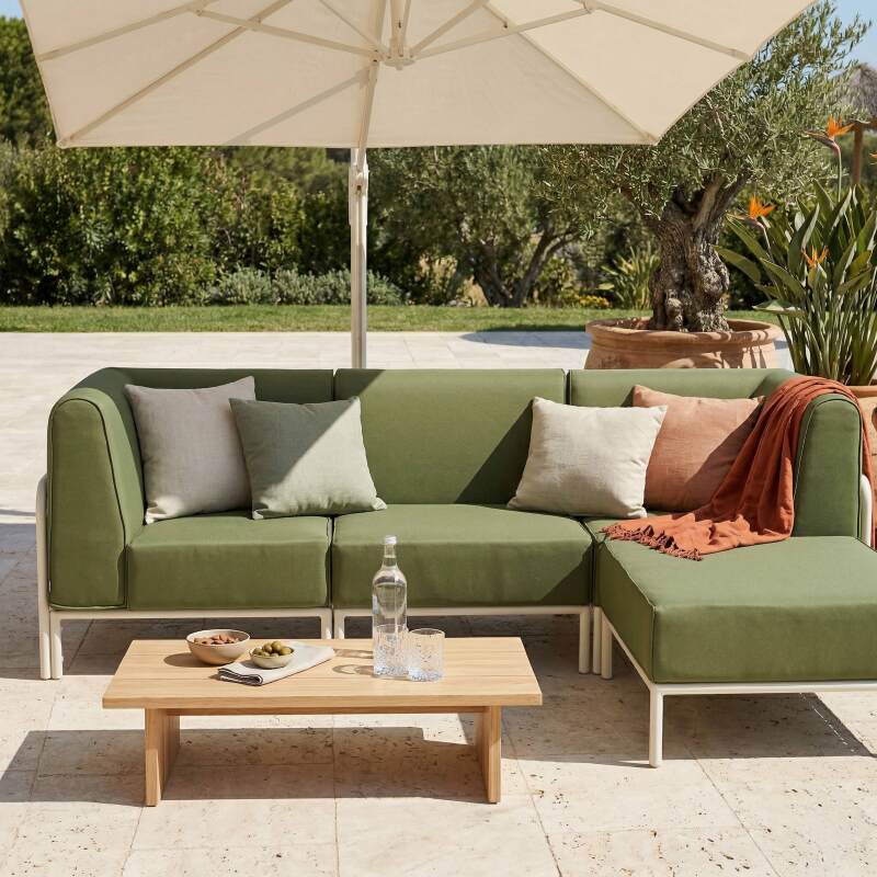 Salon de jardin modulable 4 places avec 1 chauffeuse, 2 fauteuils d'angle et 1 pouf (2/7)