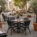 Chaise de jardin bistrot en aluminum et rotin synthétique avec accoudoirs - Ambiance