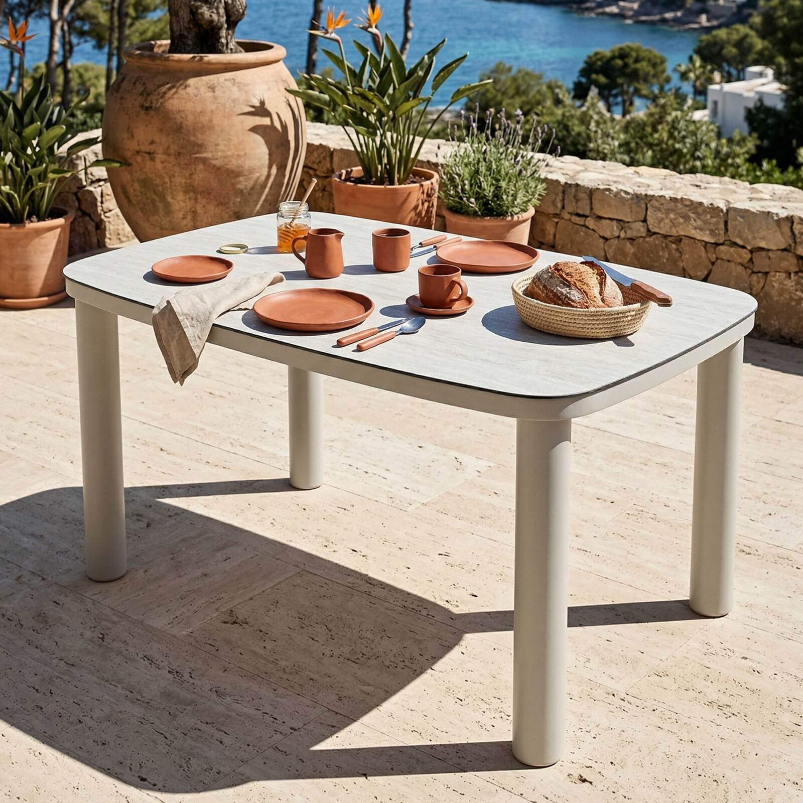 Table de jardin structure en aluminium 6 personnes 150x90 cm