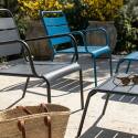 Fauteuils de jardin bas en métal et repose-pieds dépareillés - Lot de 2