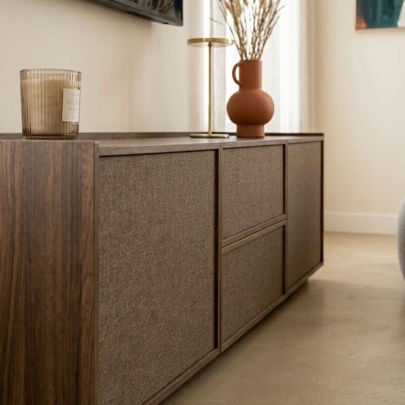 Meuble TV effet bois 150 cm en tissu style scandinave (2/9)