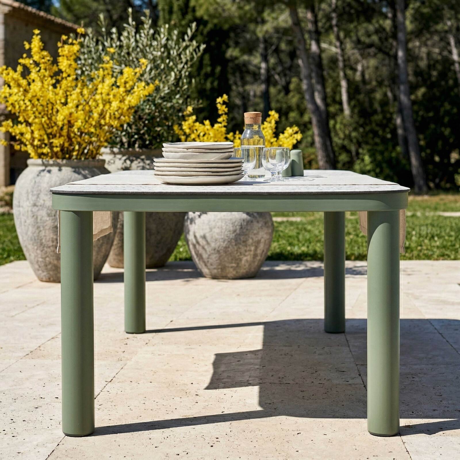 Table de jardin structure en aluminium 8 personnes 213x90 cm