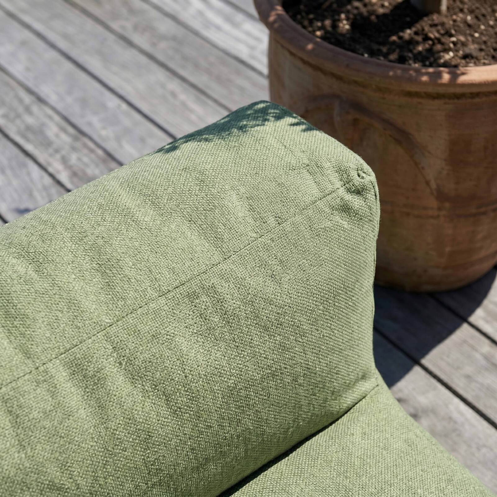 Chauffeuse pour salon de jardin modulable