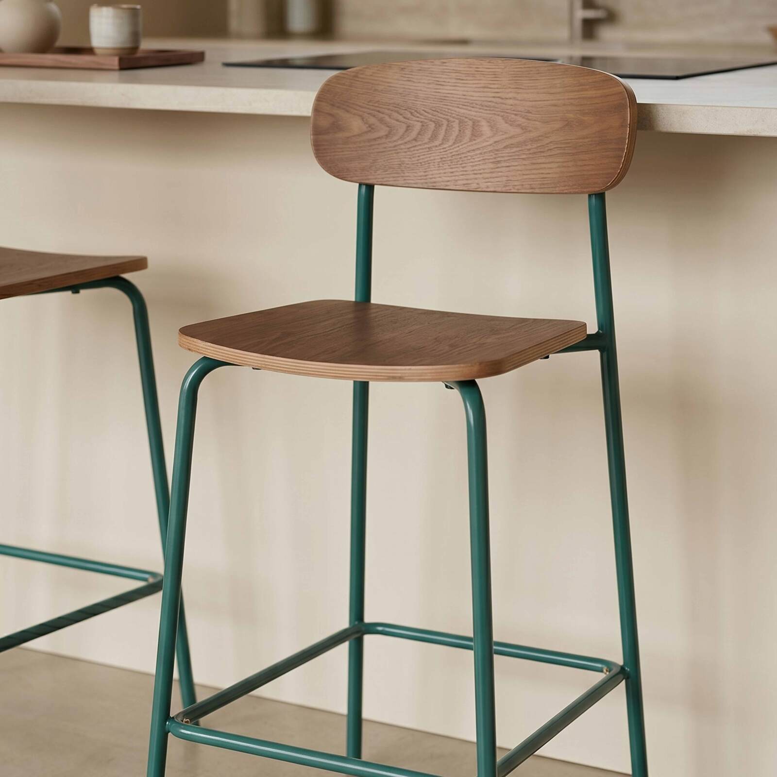 Chaises hautes en bois et métal - Lot de 2