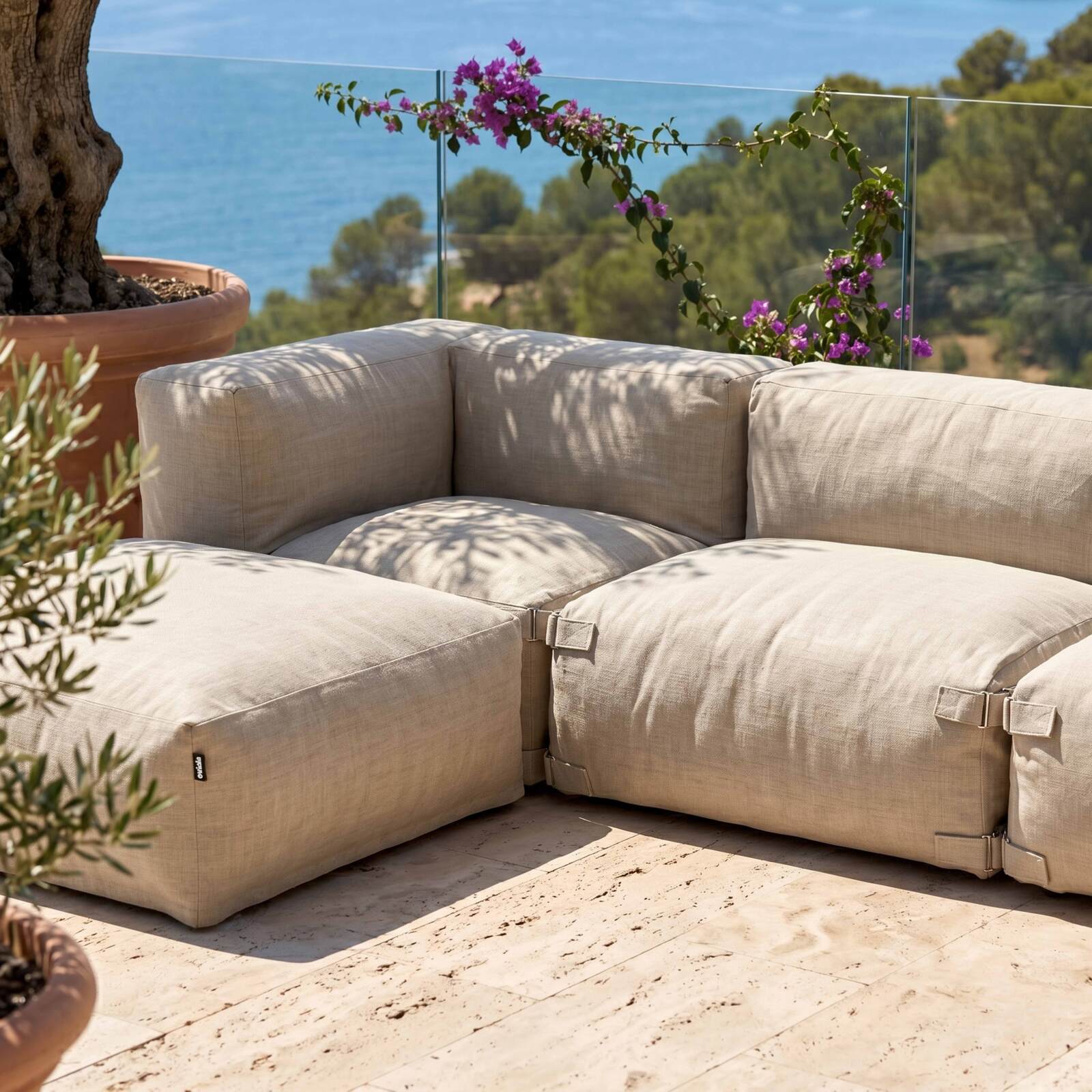 Salon de jardin modulable 6 places avec 3 chauffeuses, 2 fauteuils d'angle et 1 pouf