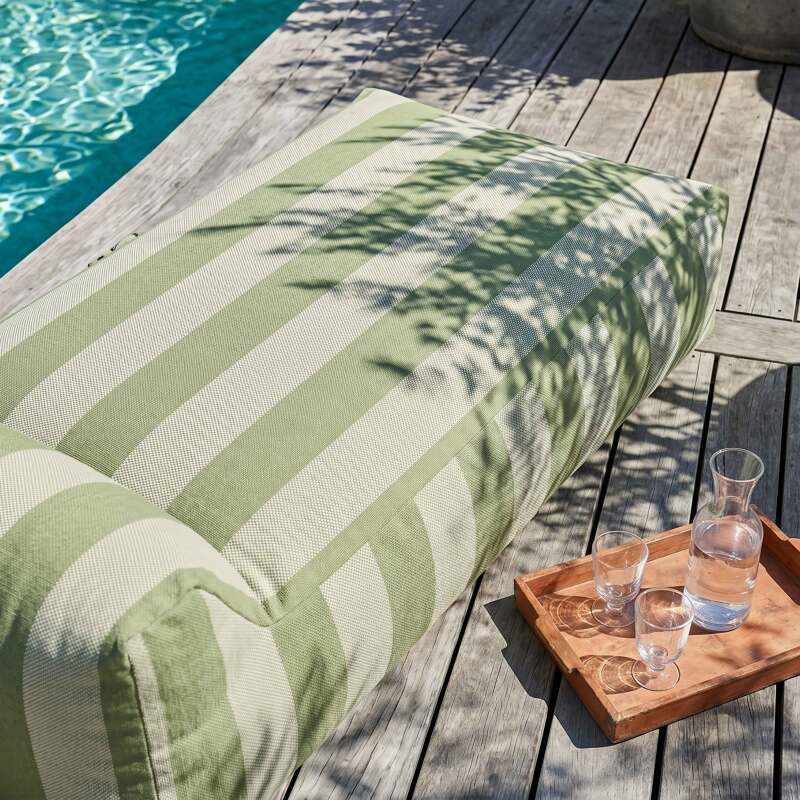 Méridienne rayée pour salon de jardin modulable (4/7)