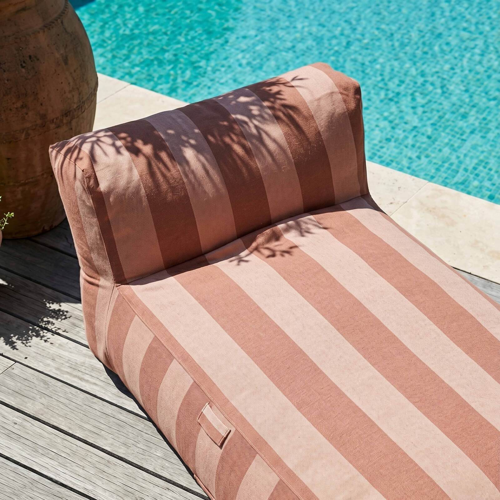 Méridienne rayée pour salon de jardin modulable