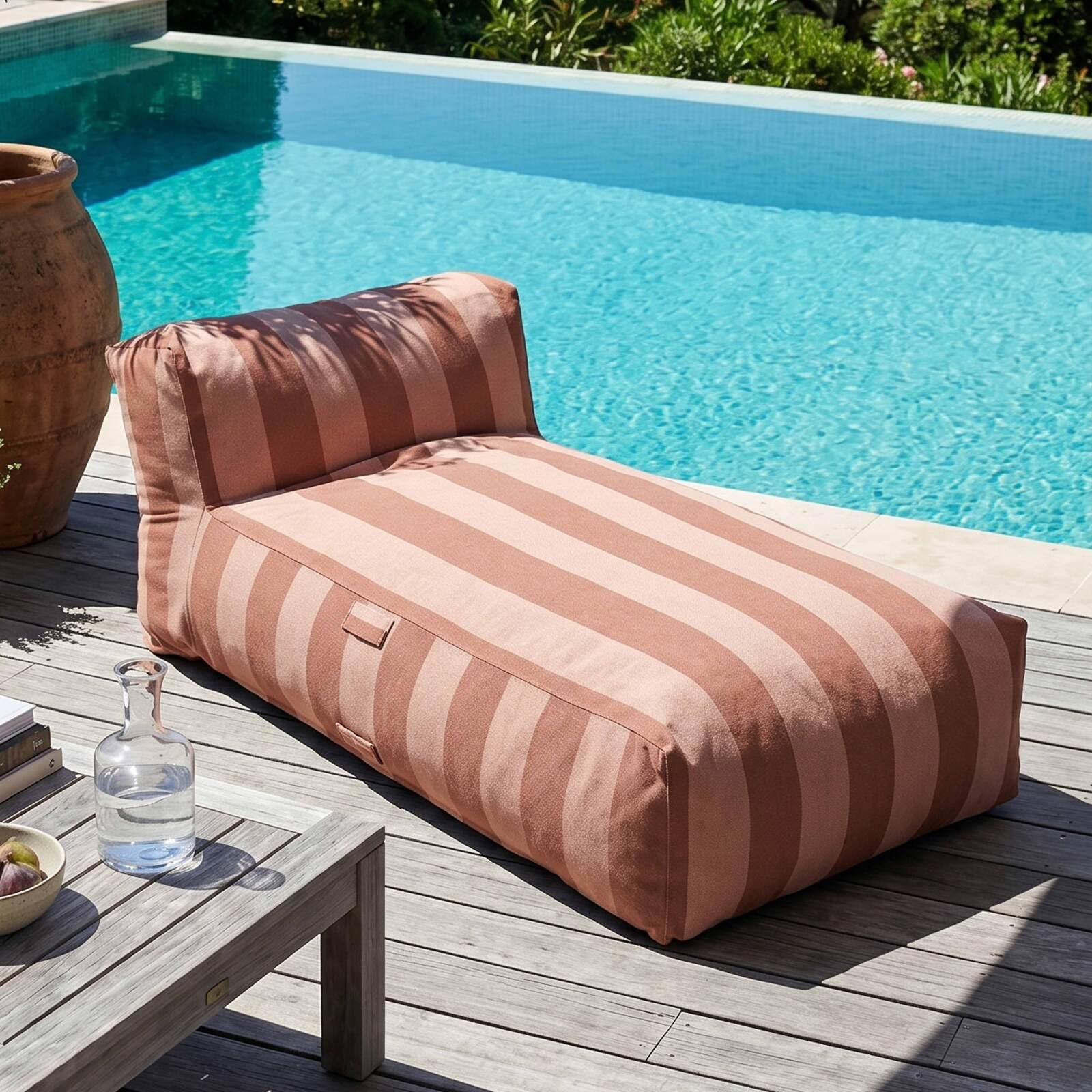 Méridienne rayée pour salon de jardin modulable