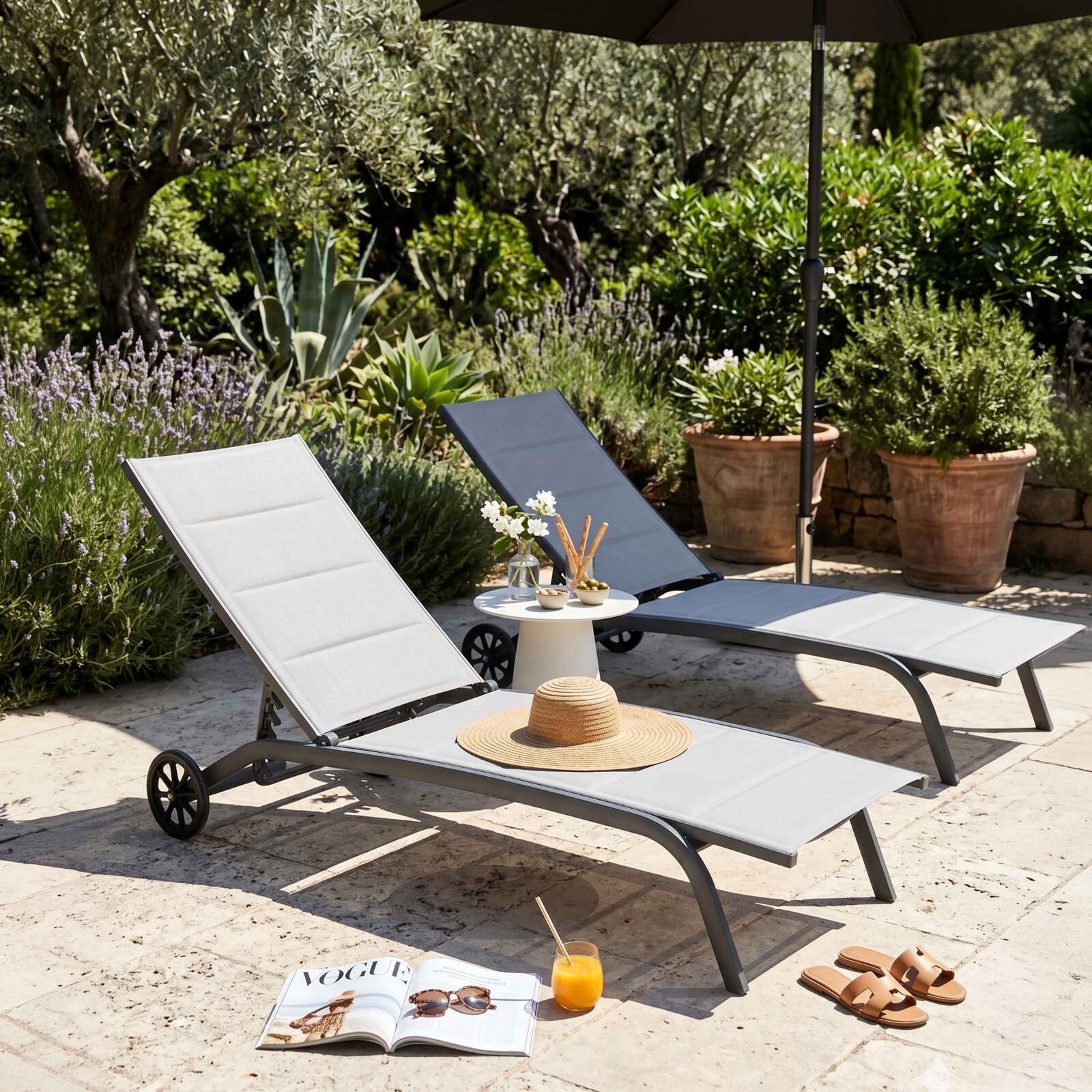 Bains de soleil aluminium et textilène inclinables 4 positions avec roues - Lot de 2