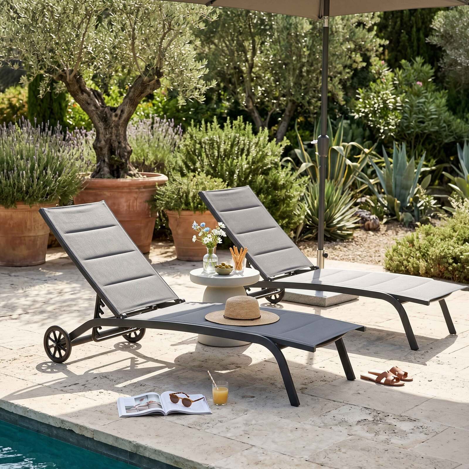 Bains de soleil aluminium et textilène inclinables 4 positions avec roues - Lot de 2