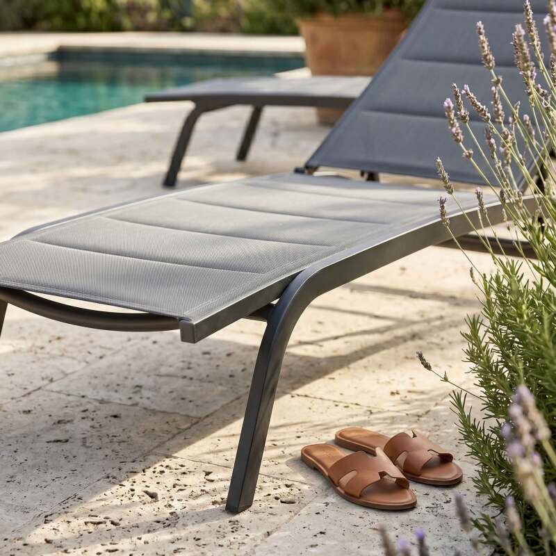 Bains de soleil aluminium et textilène inclinables 4 positions avec roues - Lot de 2 (3/8)