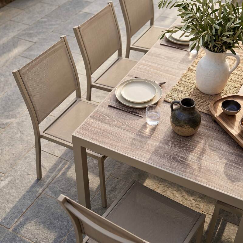 Table de jardin en aluminium et céramique effet bois 206x100 cm et 10 chaises en textilène (2/7)