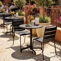 Table de jardin bistrot ronde inclinable en métal avec pied encastrable Ø70 cm et 2 chaises