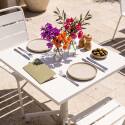Table de jardin bistrot carré inclinable en métal avec pied encastrable 70x70 cm et 2 chaises