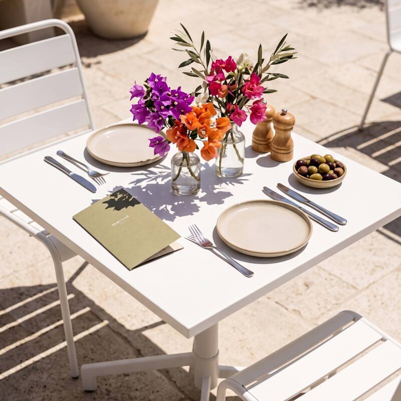 Table de jardin bistrot carré inclinable en métal avec pied encastrable 70x70 cm et 2 chaises (6/7)