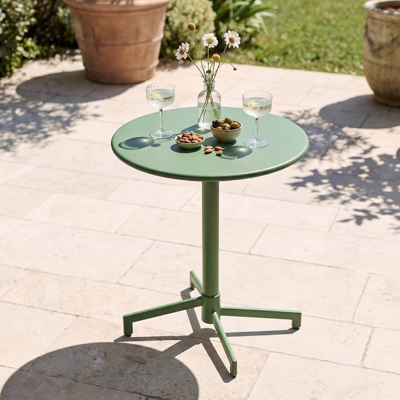 Table de jardin ronde inclinable en métal 2 à 4 personnes avec pied encastrable Ø70x72 cm