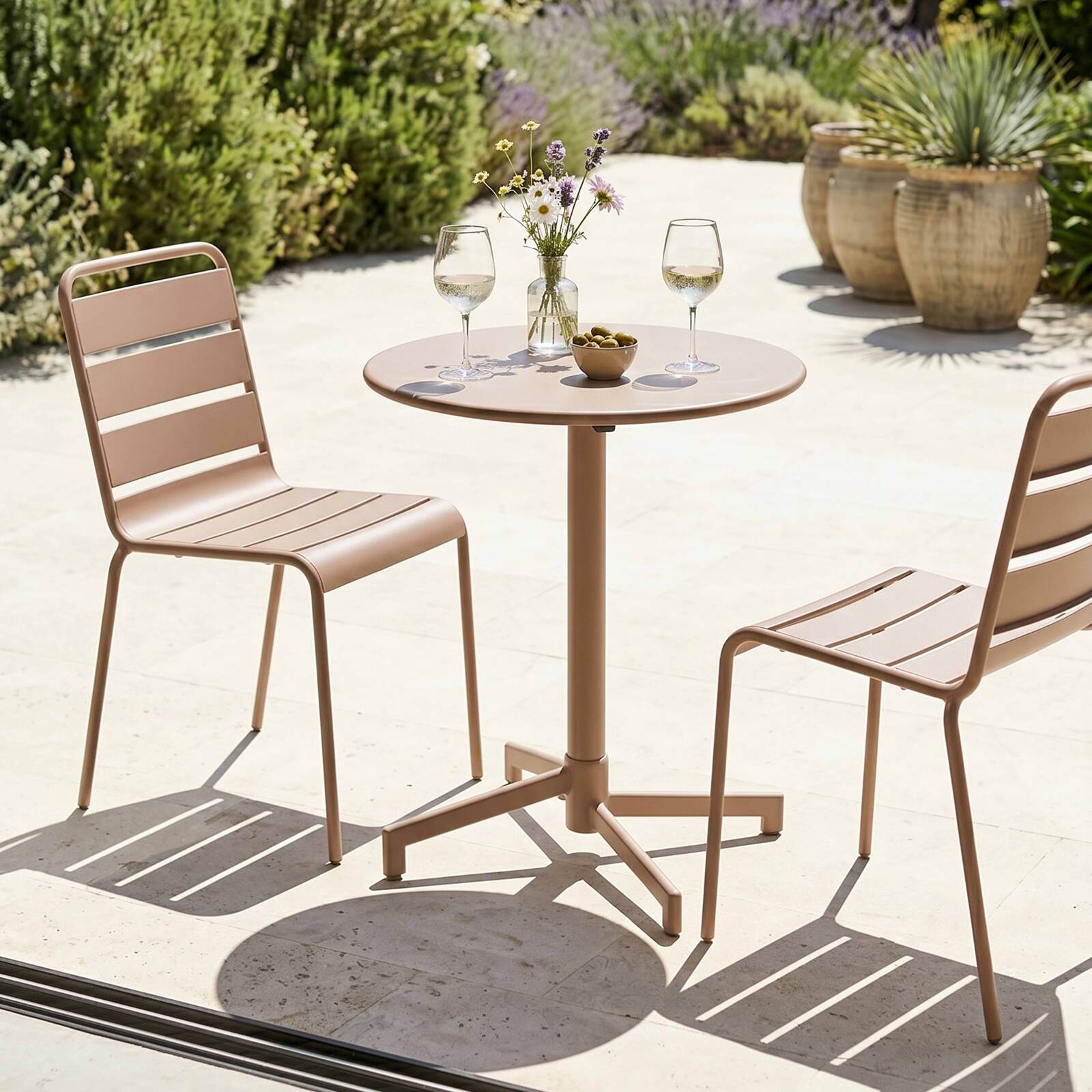 Table de jardin ronde inclinable en métal 2 à 4 personnes avec pied encastrable Ø70x72 cm