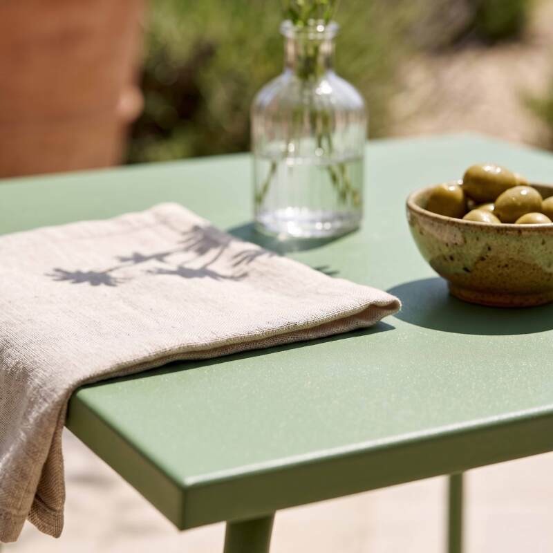 Table de jardin bistrot carrée en métal 70x70 cm et 2 chaises (2/7)