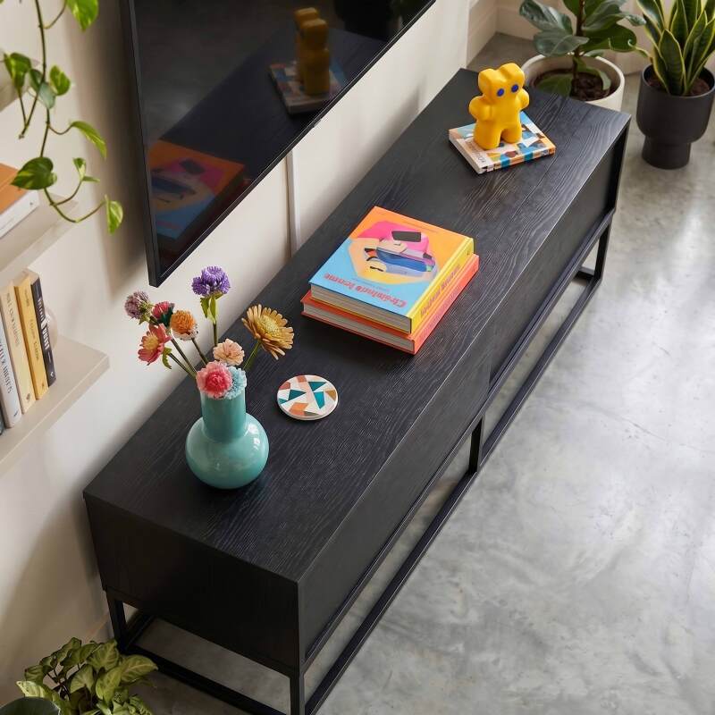 Meuble TV noir et effet bois 140cm style moderne (2/7)