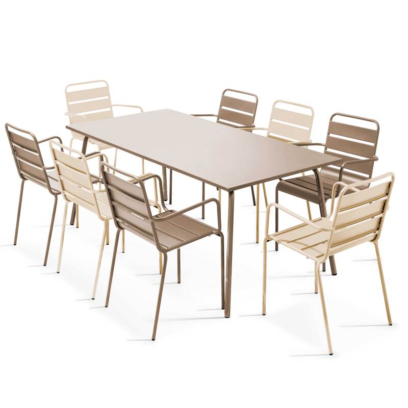 Table de jardin en métal 180x90 cm et 8 chaises dépareillés avec accoudoirs