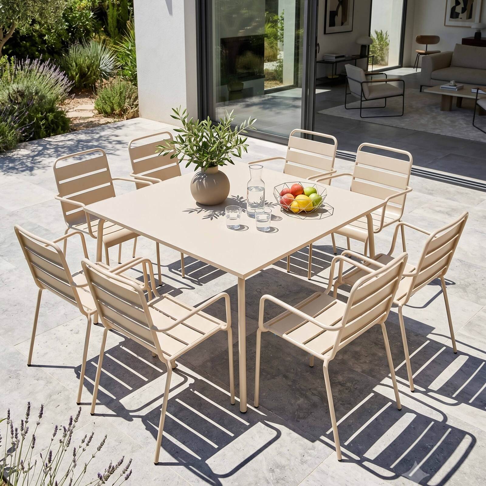 Table de jardin carrée en métal 120x120 cm et 8 chaises avec accoudoirs