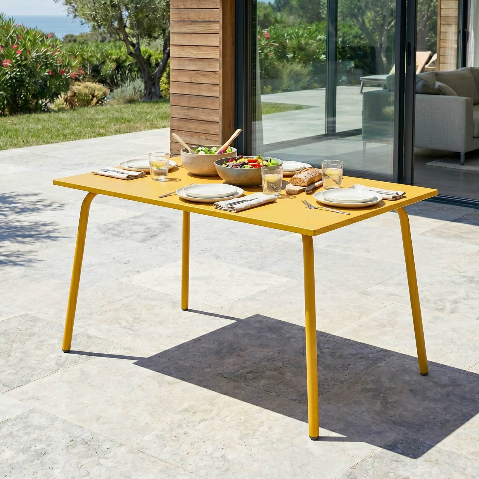 Table de jardin en métal 6 personnes 120x70 cm
