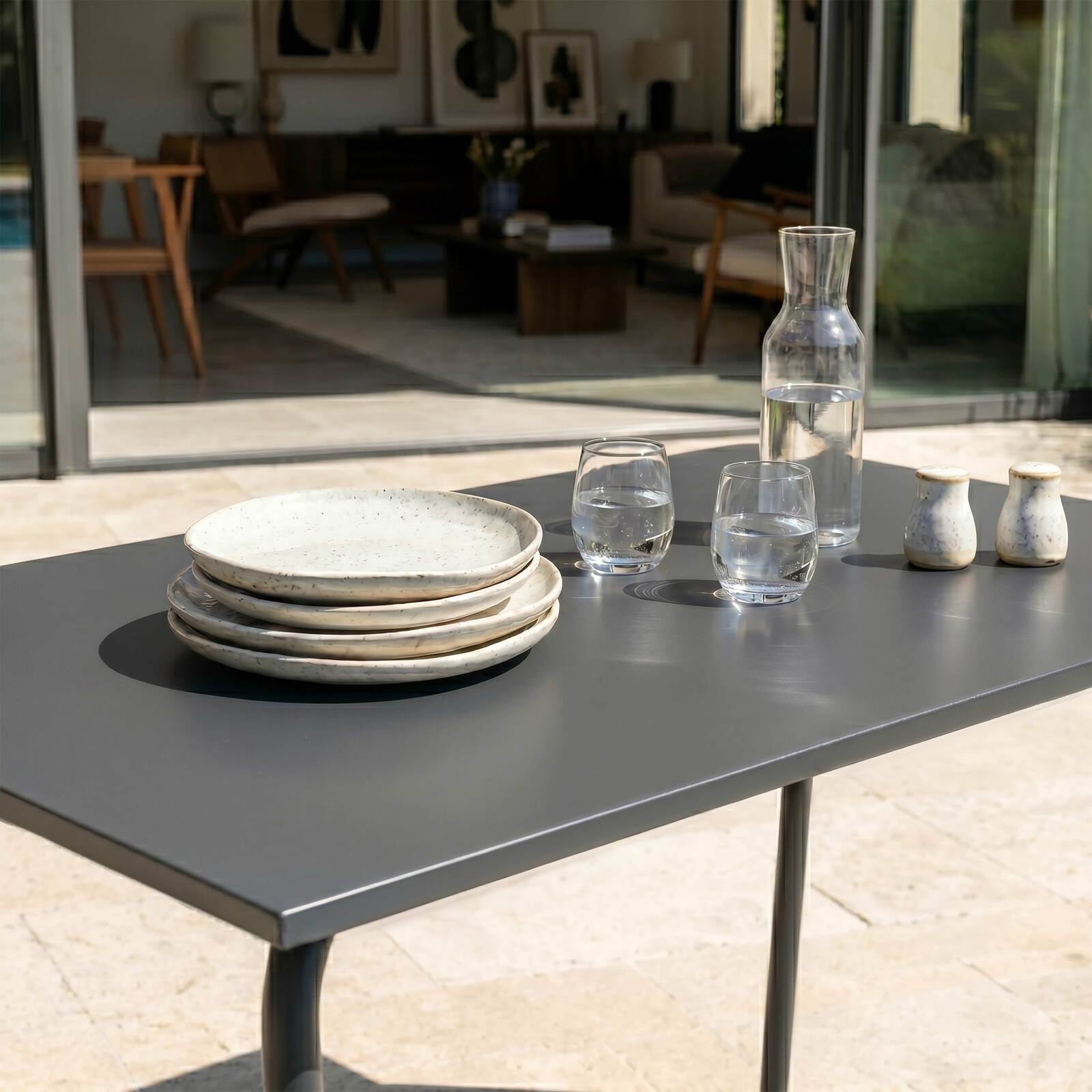 Table de jardin en métal 6 personnes 120x70 cm