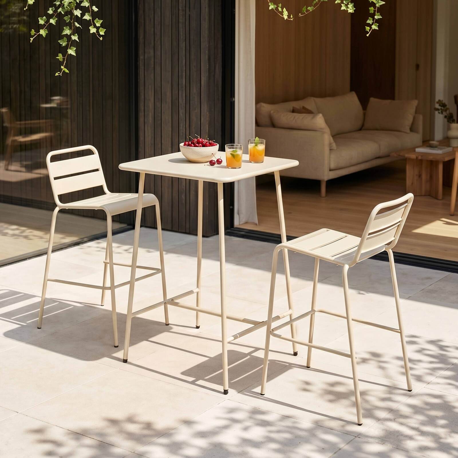 Table haute de jardin bistrot carrée en métal 70x70 cm et 2 chaises hautes