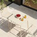 Table haute de jardin bistrot carrée en métal 70x70 cm et 2 chaises hautes