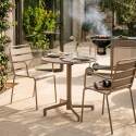 Table de jardin bistrot ronde inclinable en métal avec pied encastrable Ø70 cm et 2 chaises avec accoudoirs