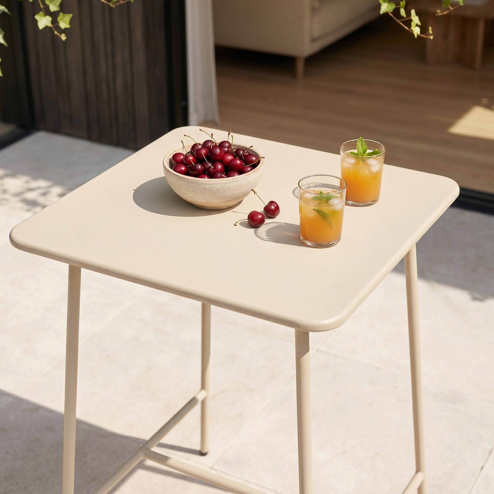 Table haute extérieure mange-debout 70x70x105 cm en métal