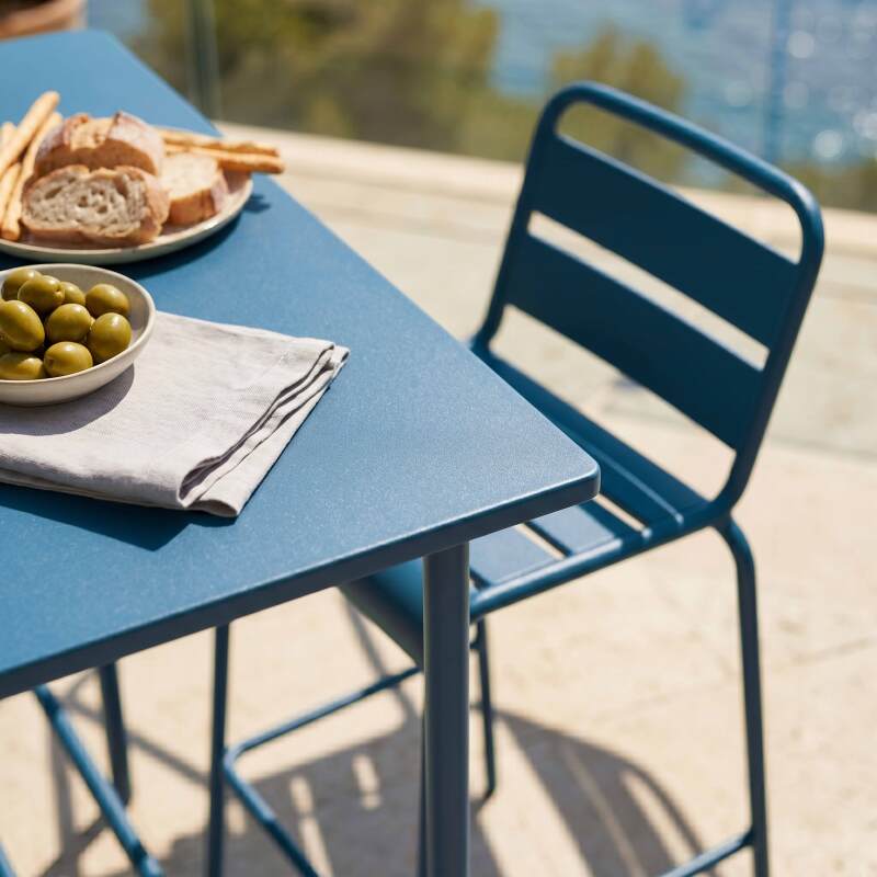 Table haute de jardin en métal 120x60 cm et 4 chaises hautes (4/7)