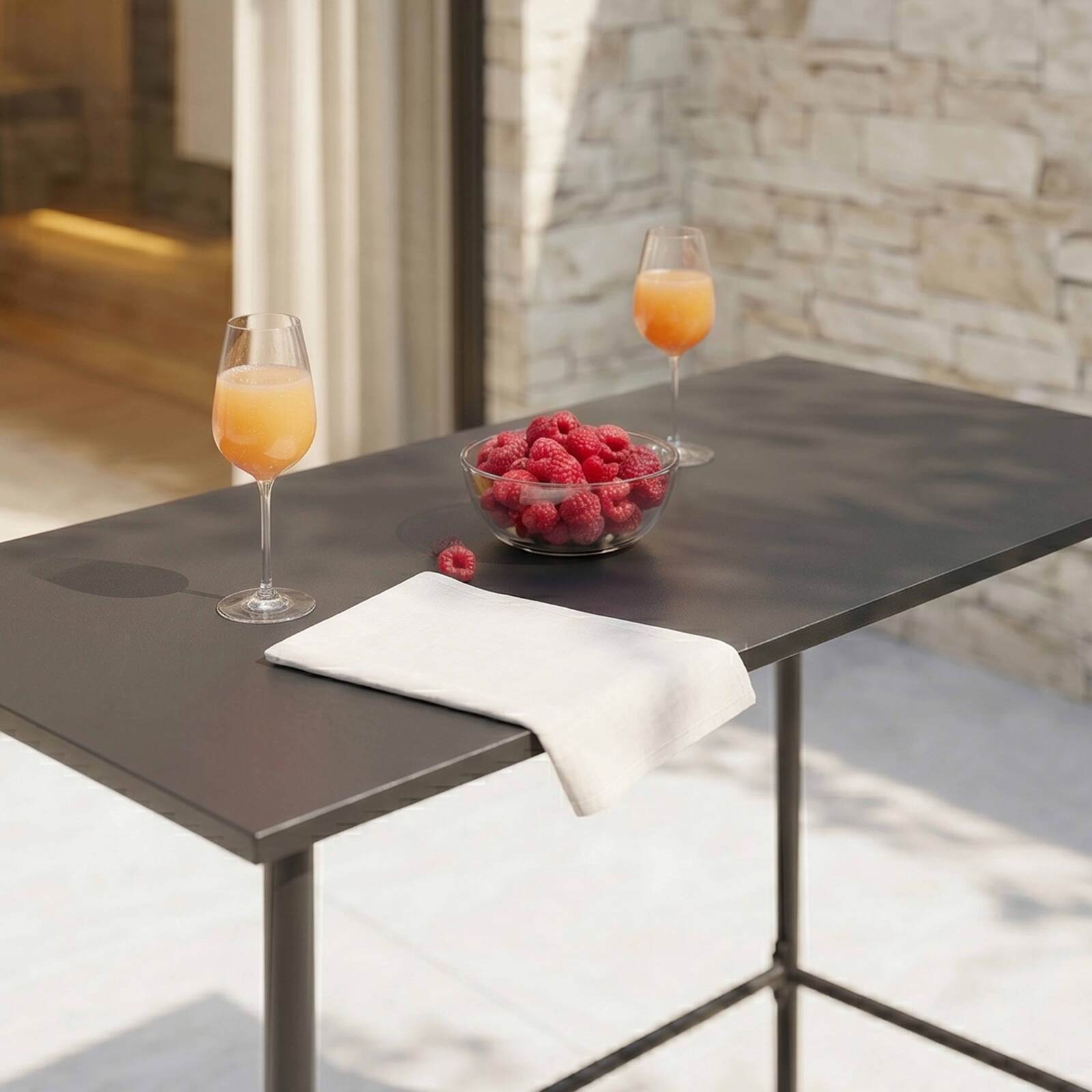 Table haute extérieure mange-debout 120x60x105 cm en métal