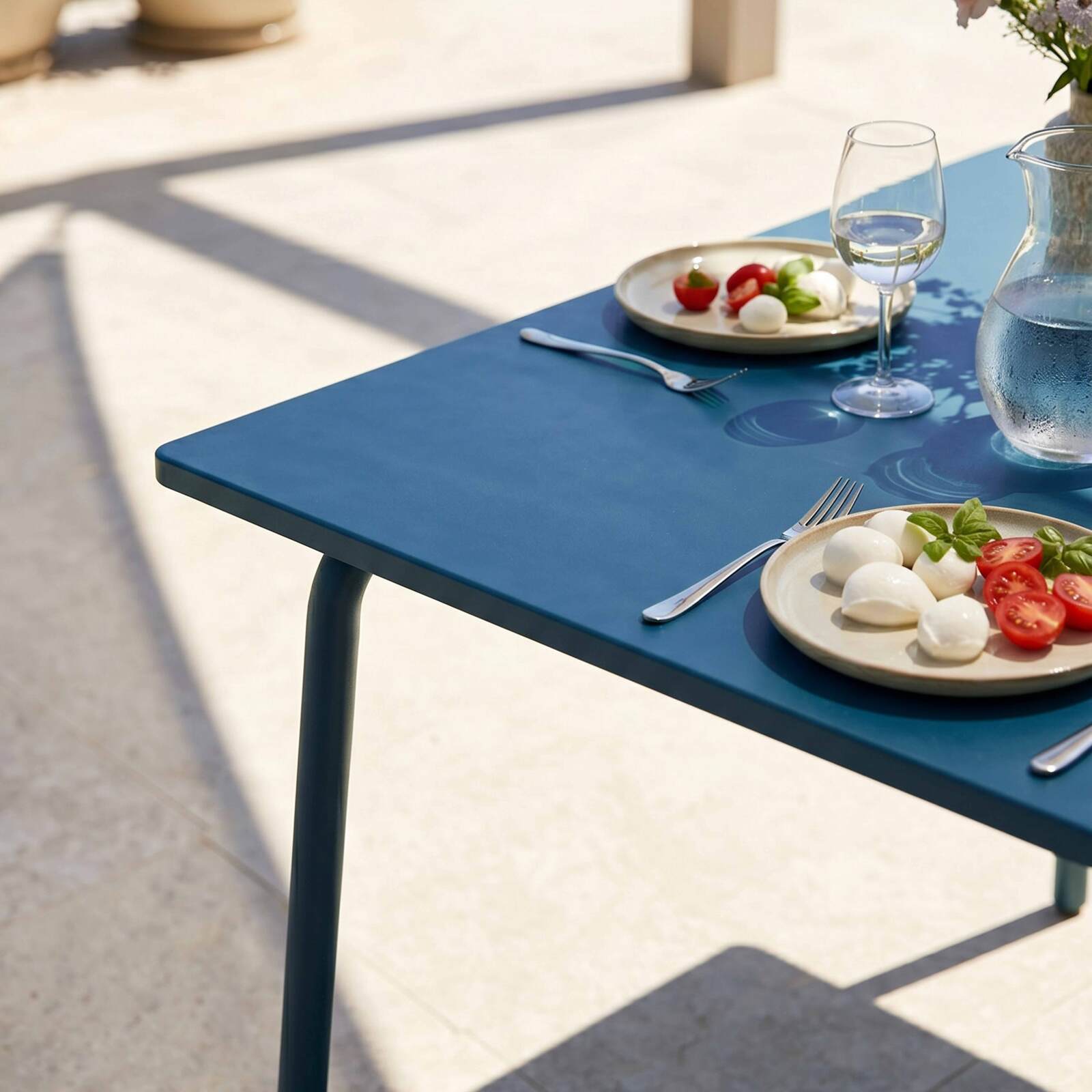 Table de jardin carrée en métal 8 personnes 120x120 cm