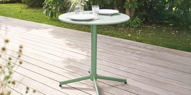 Table de jardin bistrot ronde avec plateau rabattable