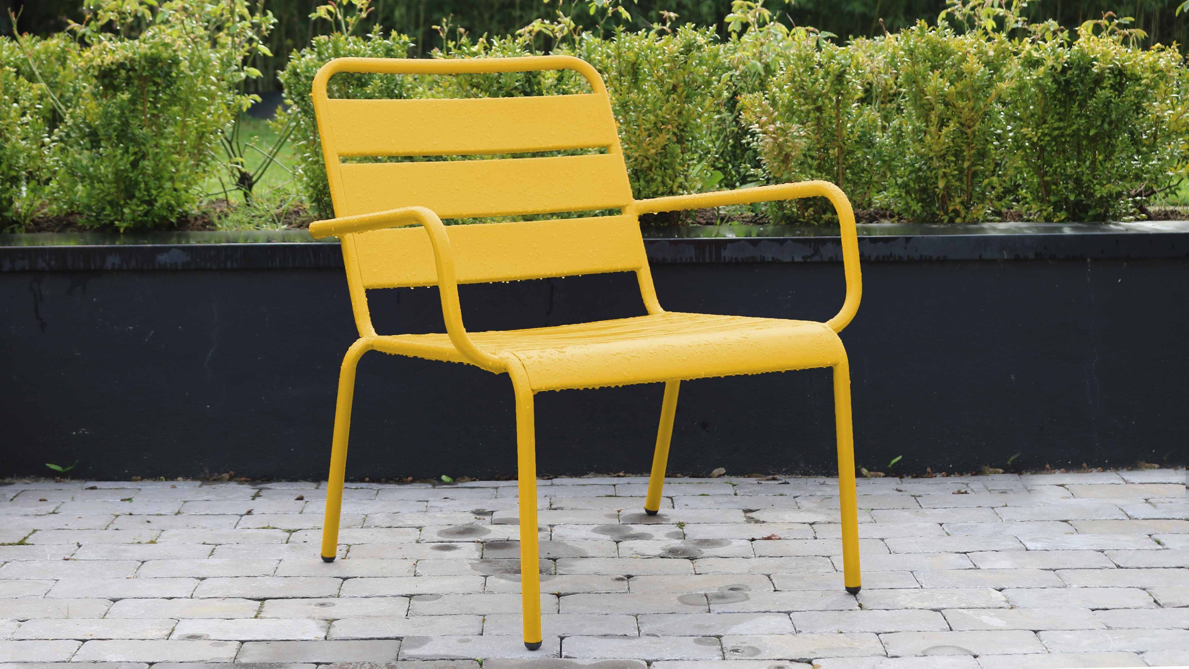 chaise jardin jaune palavas