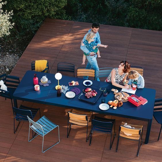 Table de jardin famille