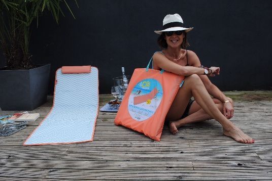 matelas de plage : pochette de rangement