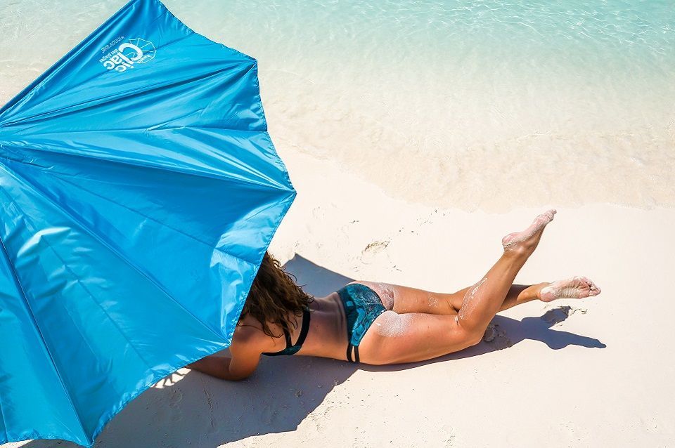 Parasol de plage - parasol haut de gamme en solde Accessoire de Soleil