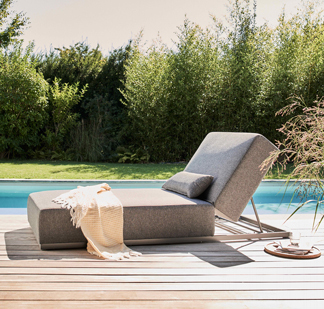 Transat de jardin, bain de soleil ou chaise longue?