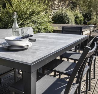 Comment nettoyer vos meubles de jardin en aluminium ?